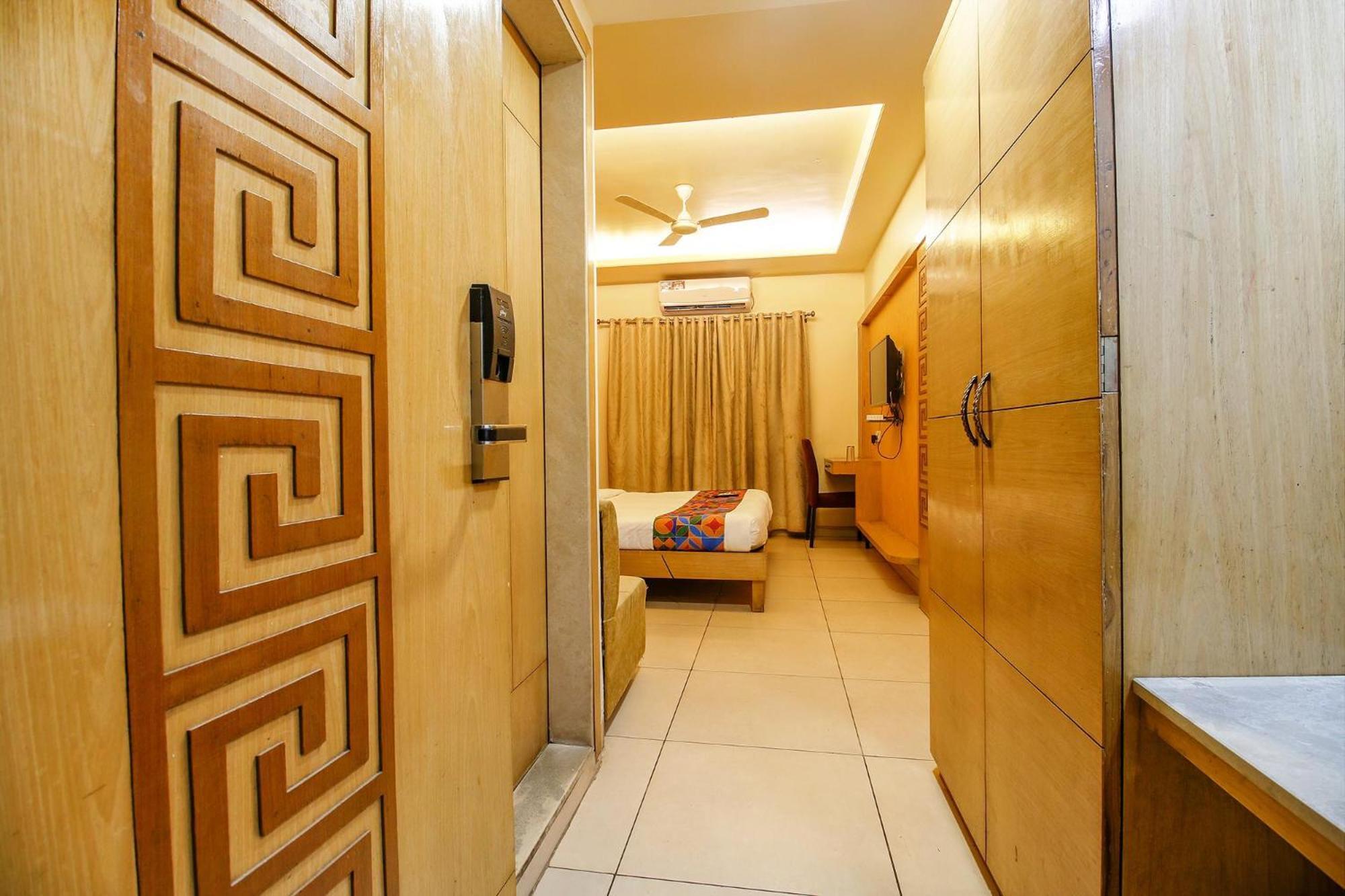 בהופאל Fabhotel The Oasis - Maharana Praatap Nagar מראה חיצוני תמונה