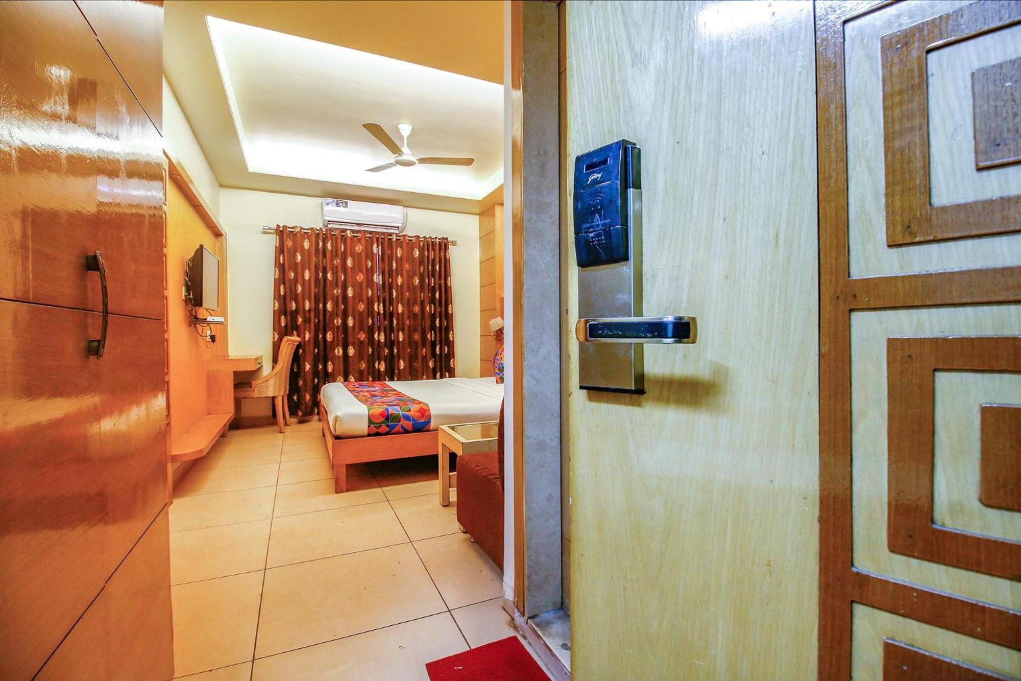 בהופאל Fabhotel The Oasis - Maharana Praatap Nagar מראה חיצוני תמונה